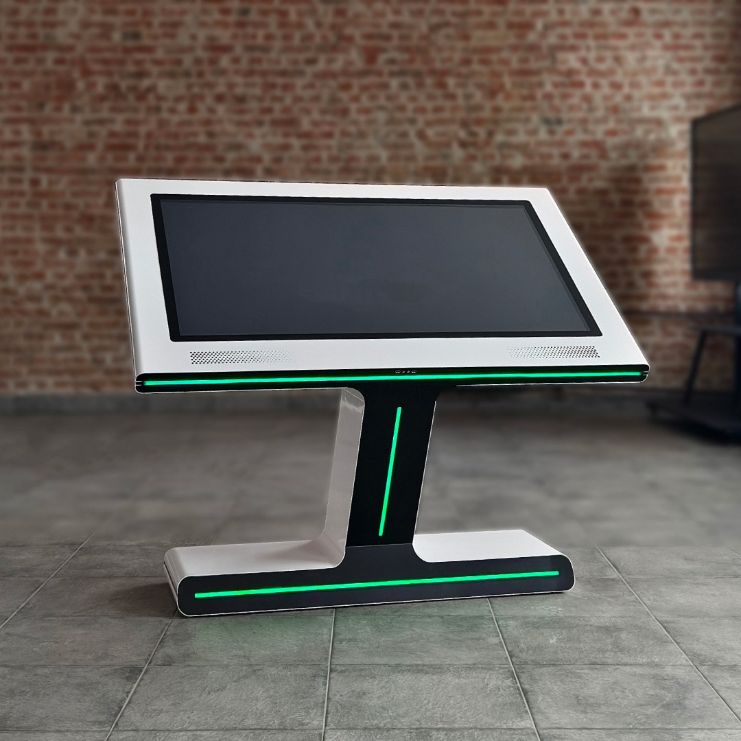 Информационный терминал UTS Table-T 55