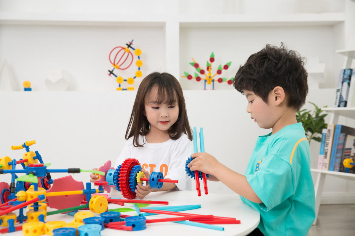 Thinkertoy набор для группы 5-6 лет