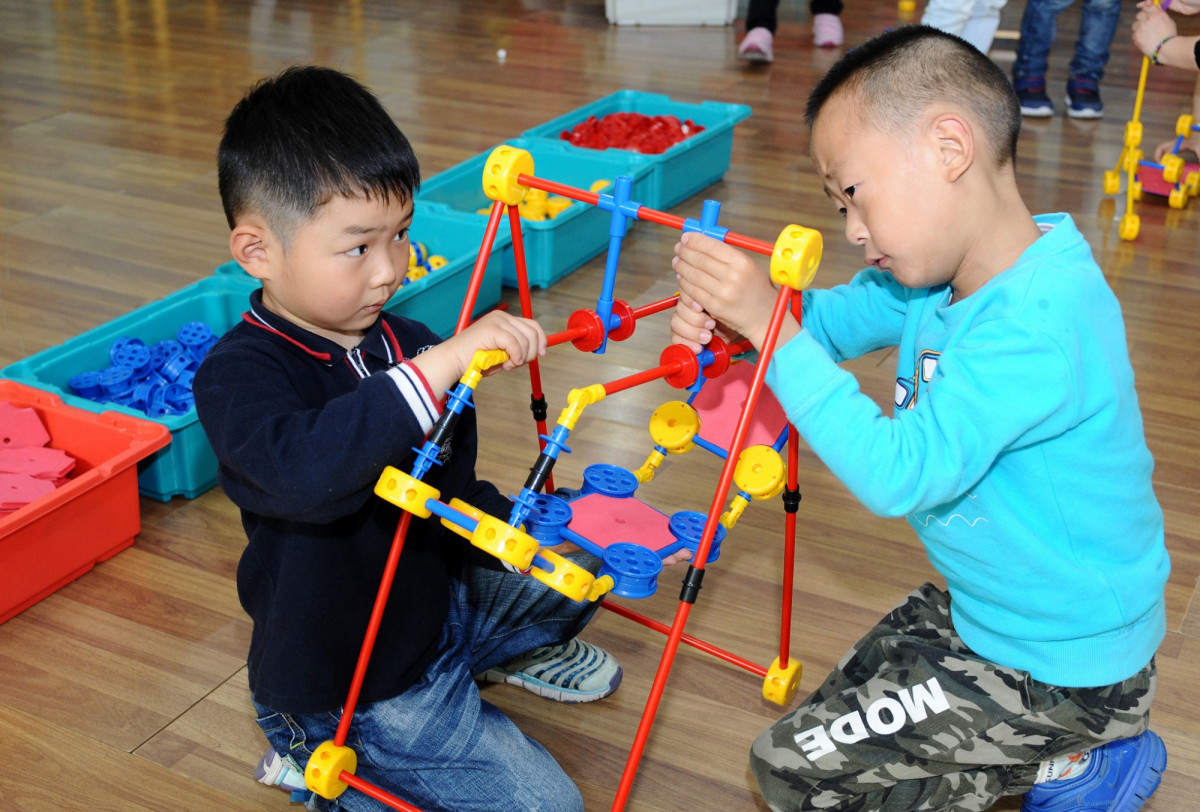 Thinkertoy набор для группы 4-5 лет