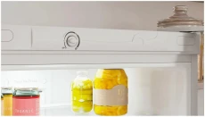 Холодильный шкаф